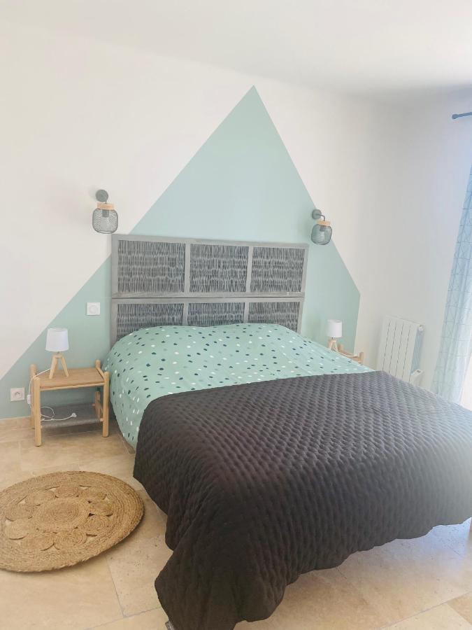 La Maison D A Cote 8 A 10 Personnes Carpentras Exteriör bild
