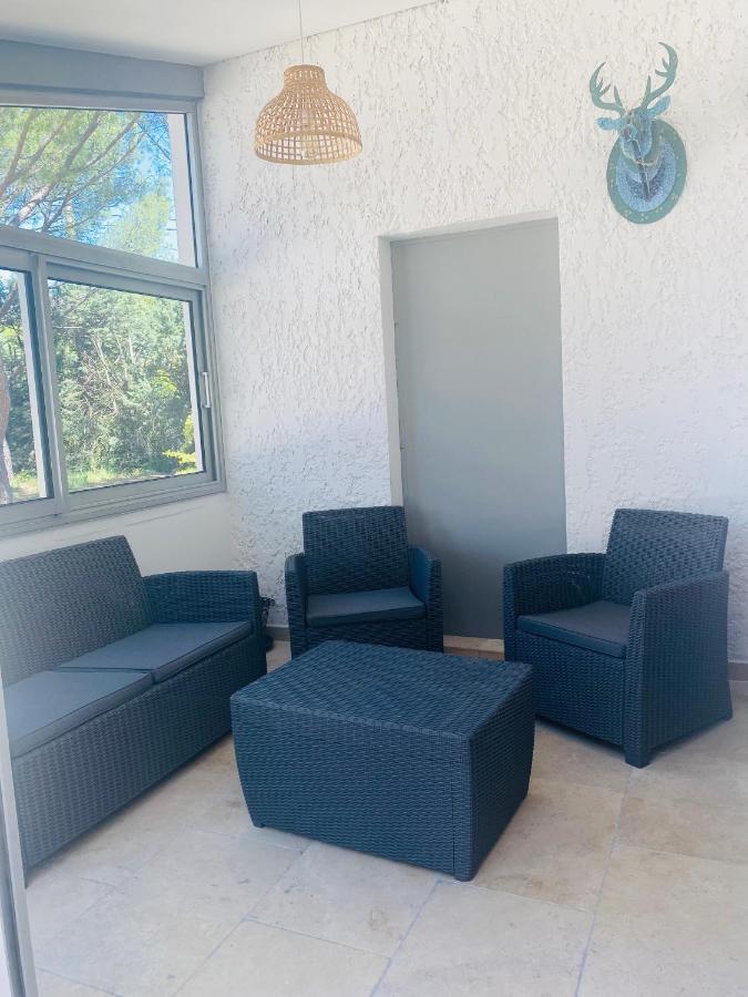 La Maison D A Cote 8 A 10 Personnes Carpentras Exteriör bild